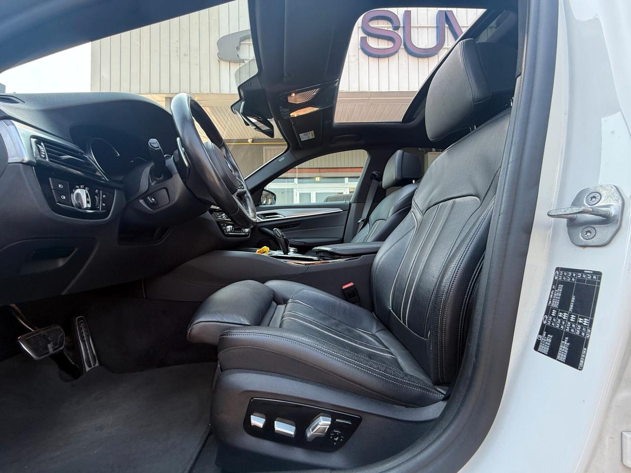 BMW 520 Berlina 520d Msport auto / TETTUCCIO APRIBILE (SERVICE IN BMW)