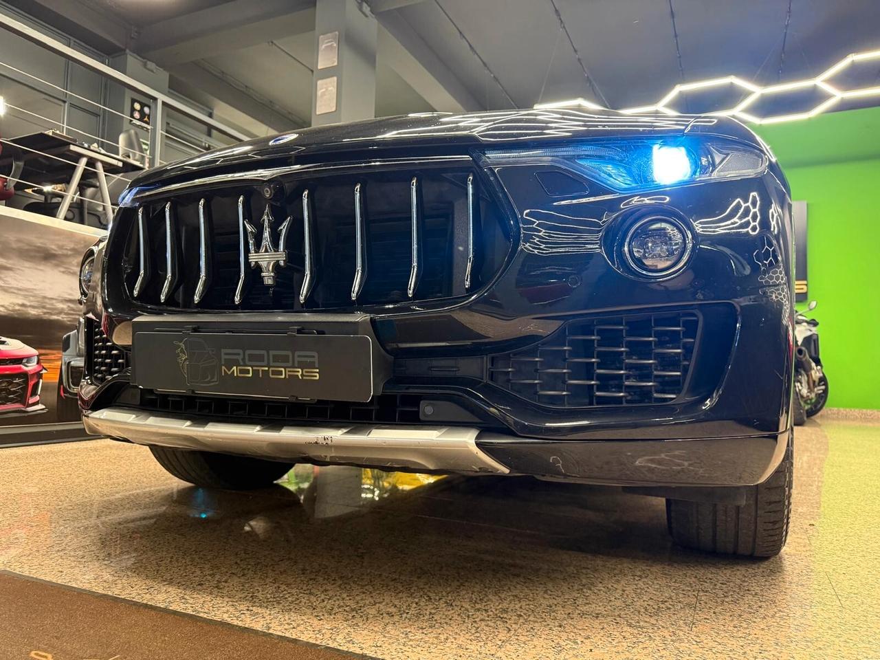 Maserati Levante V6 Diesel 275 CV AWD