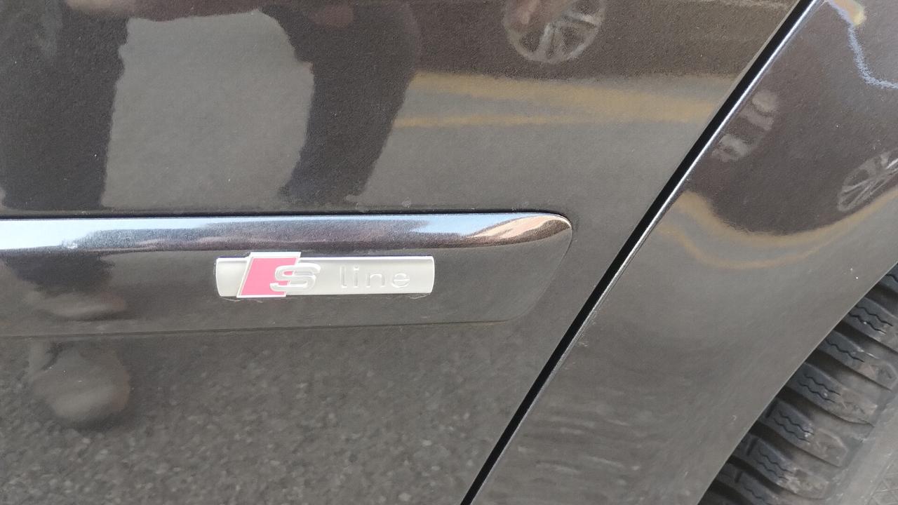 Audi A4 Avant 2.0 TDI 143CV S-Line