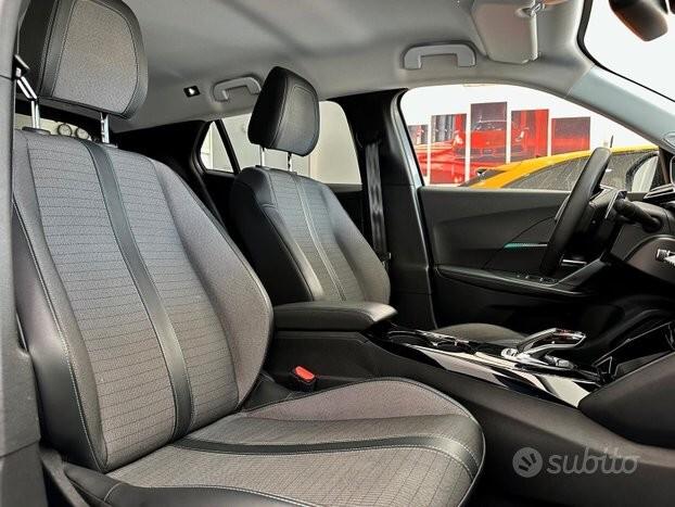 Peugeot 2008 BlueHDi 130 S&S EAT8 Allure