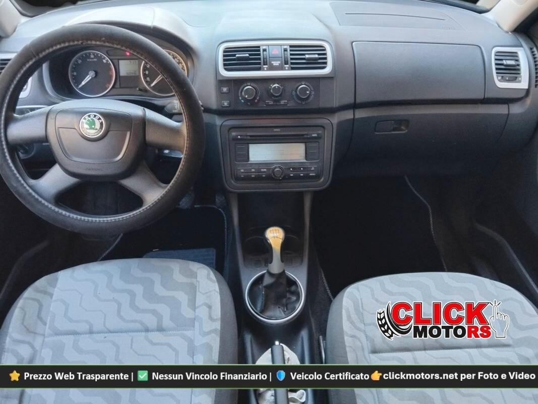 Skoda Fabia 5 Porte Fabia II 2010 Berlina Fabia 1.4 tdi Style 70cv