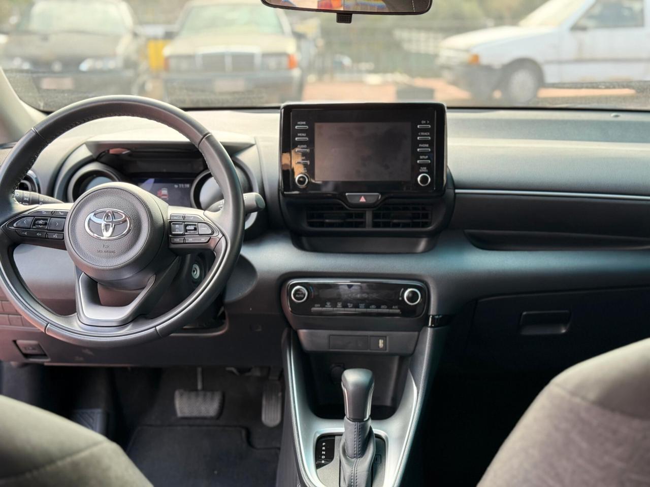 YARIS FULL HYBRID TREND SENZA OBBLIGO FINANZIAMENTO