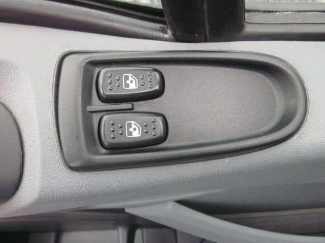 Iveco Daily 35C15H3.0 Cent Reg Sponda Idra4440x2240x2850 kg800