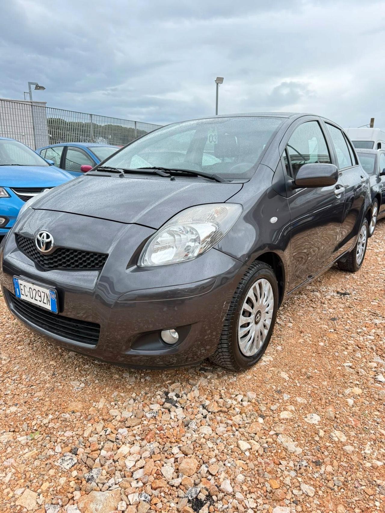Toyota Yaris 1.3 5 porte Sol