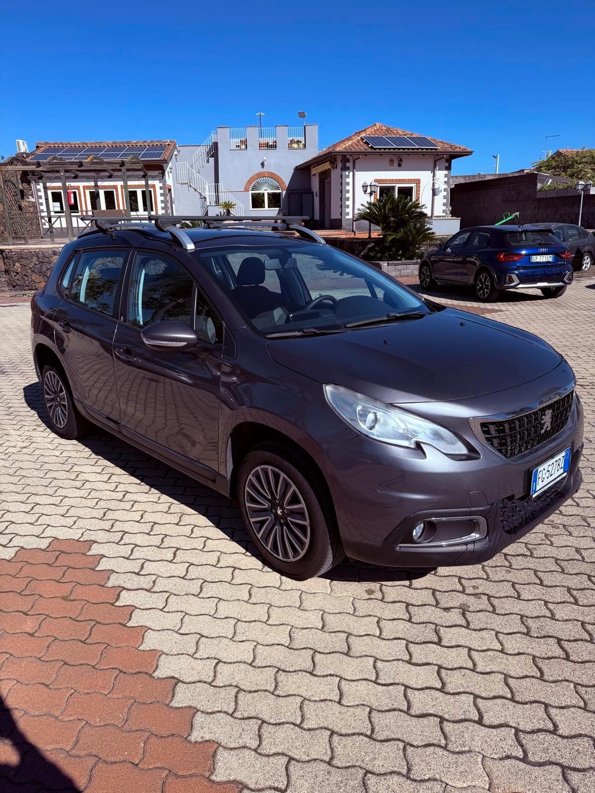 Peugeot 2008 PureTech 82 Allure 12 MESI DI GARANZIA