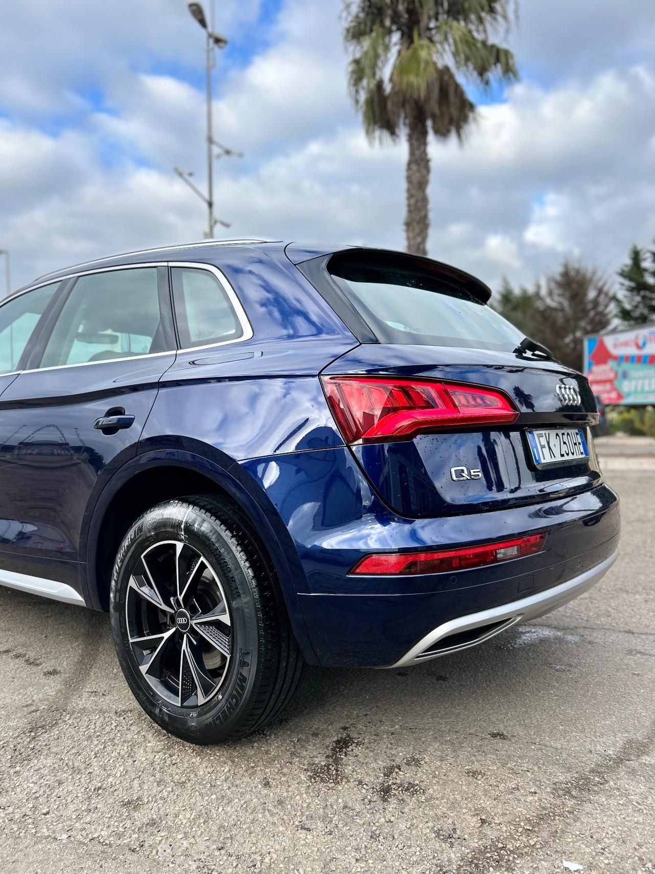 Audi Q5 2.0 TDI 190 CV quattro S tronic Sport
