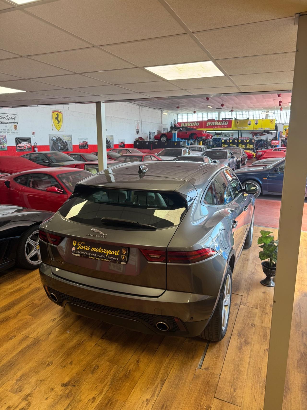 Jaguar E-Pace 2.0D 150 CV PERMUTE