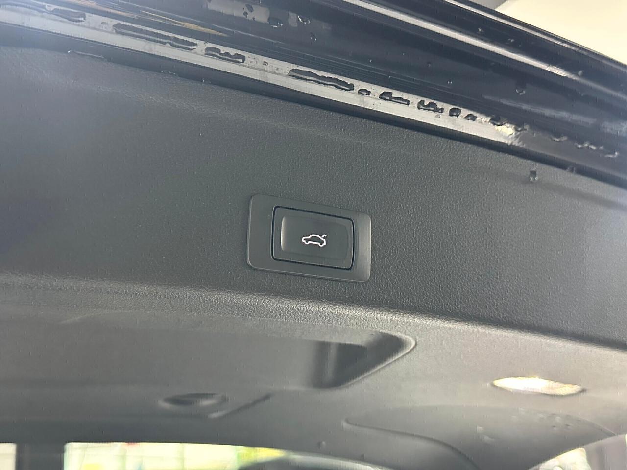 Audi A4 Avant 30 2.0 tdi-I 136cv s tronic