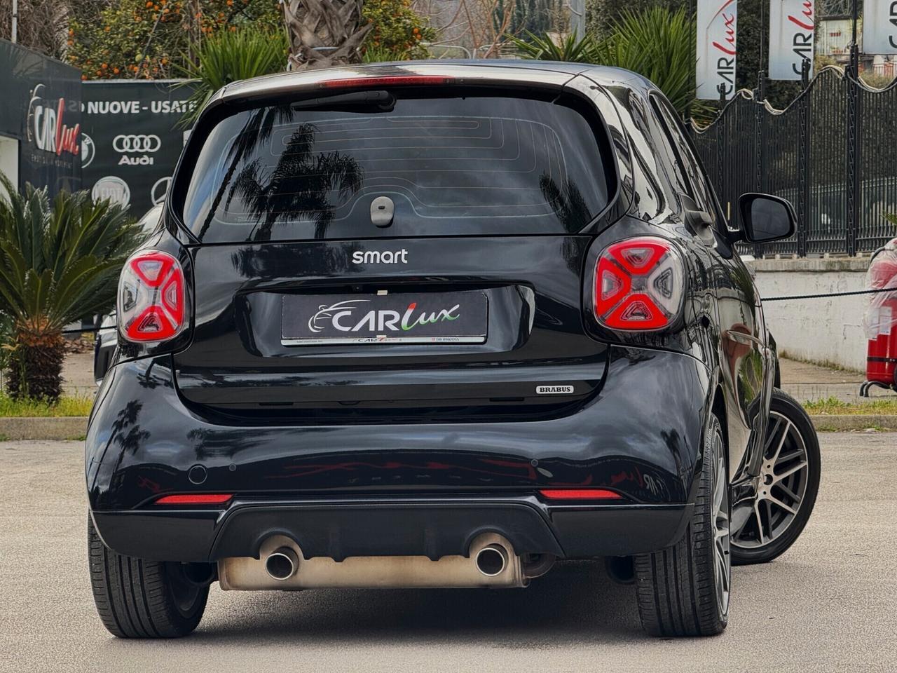 Smart forTwo 0.9 T Brabus Xclusive 109CV Twinamic