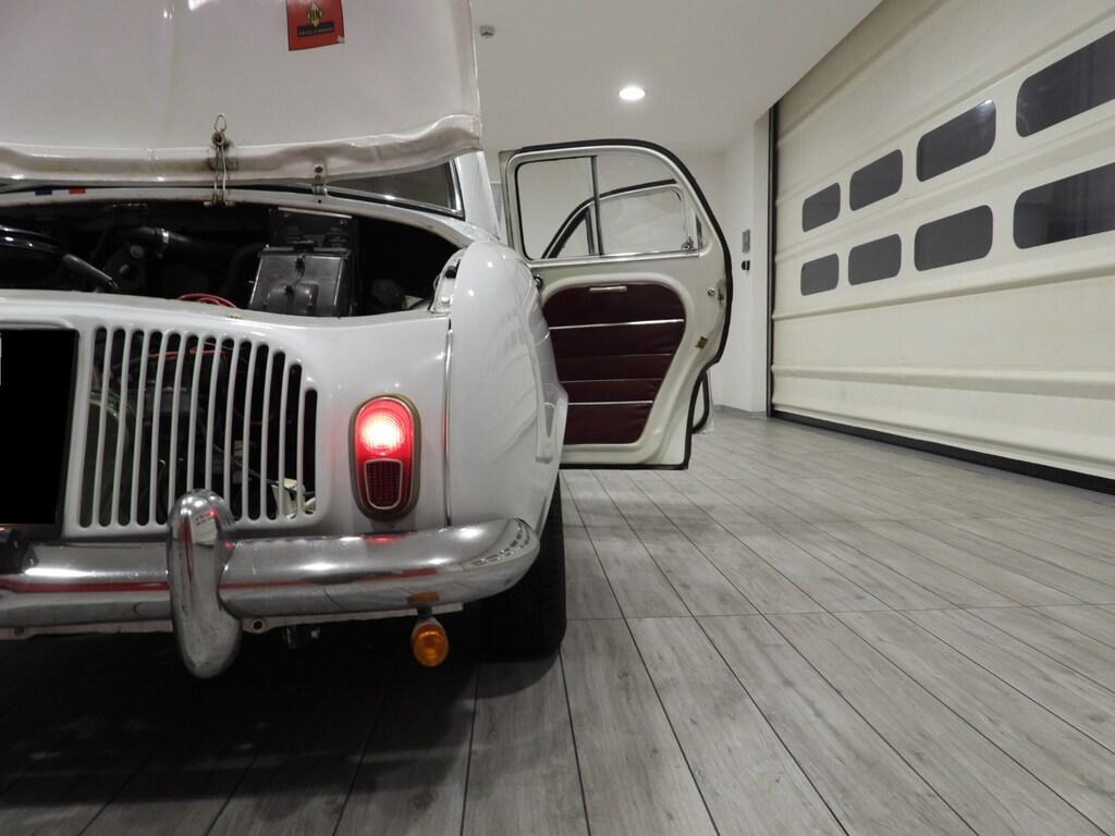 Renault Alpine A310 DAUPHINE R1090