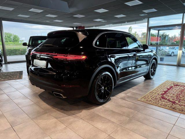 PORSCHE Cayenne 3.0 V6 E-Hybrid *UNIPROP*RADAR*SPORT CHRONO*