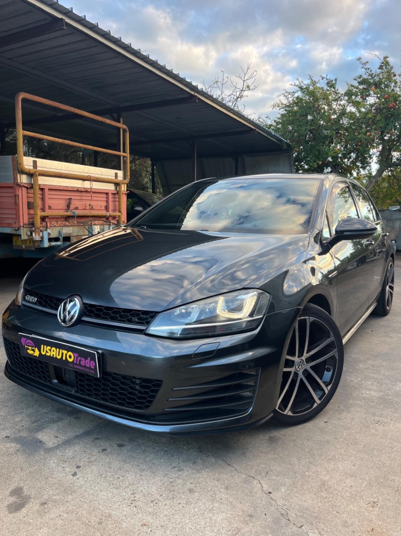 Volkswagen Golf GTD 2.0 TDI DSG 5p. BlueMotion Technology