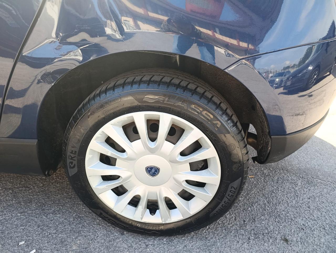 Lancia Delta 1.6 MJT DPF Platino