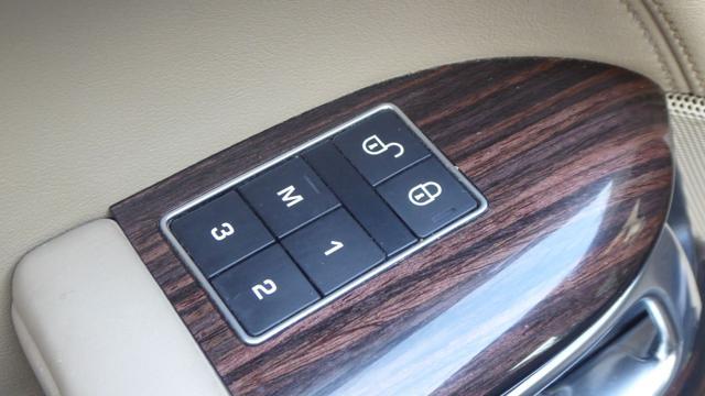 LAND ROVER Range Rover 3.0 TDV6 Vogue
