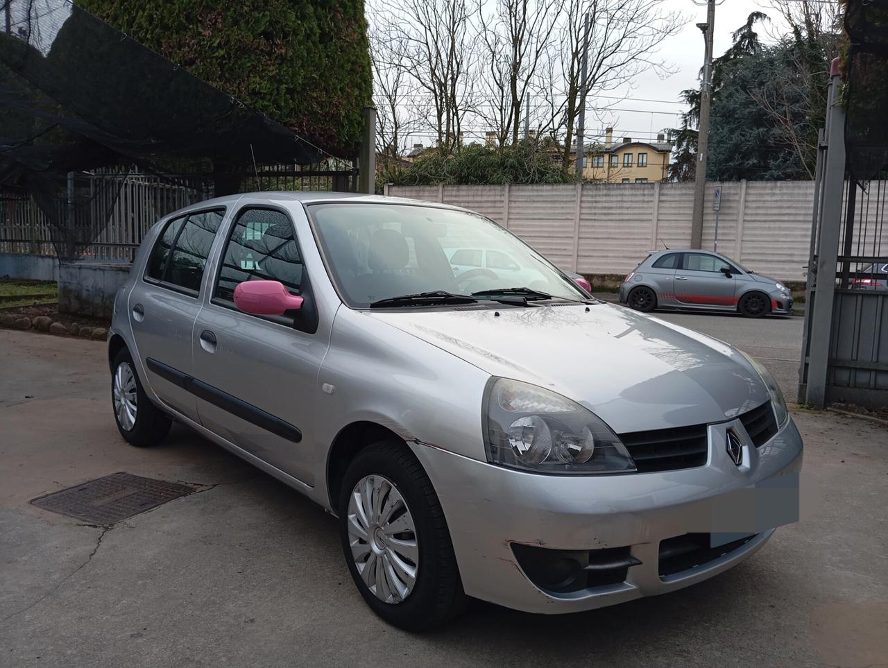 Renault Clio Storia 1.2 5 porte valuto permute