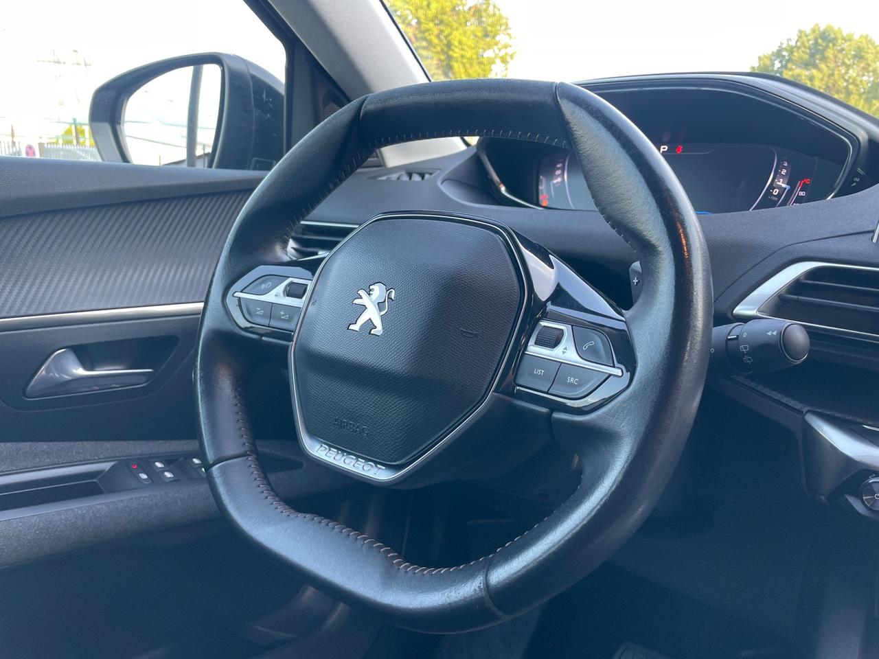 Peugeot 3008 BlueHDi 130 S&S EAT8 Active Pack