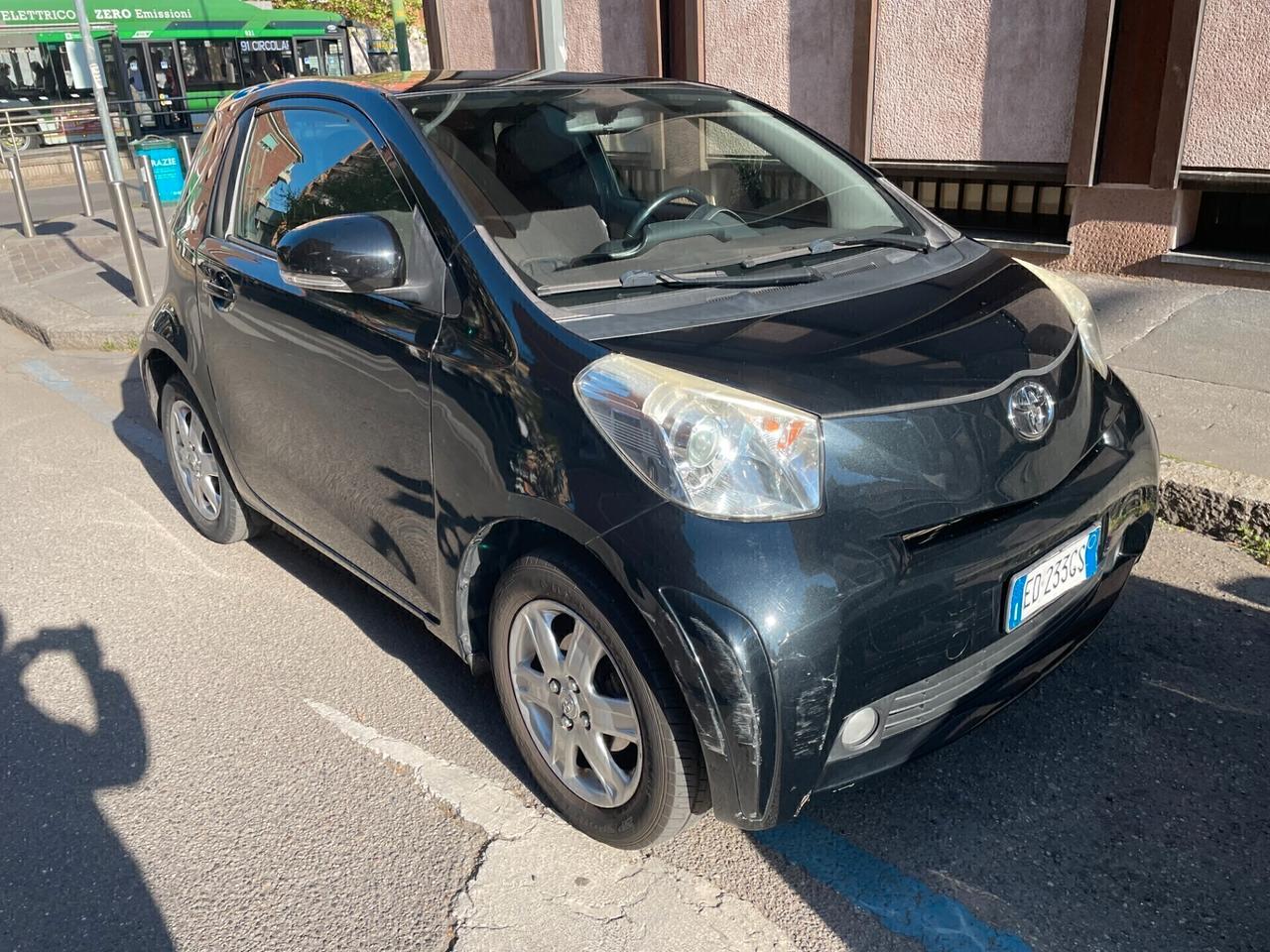 Toyota iQ 1.0 Sol AUTOMATICA