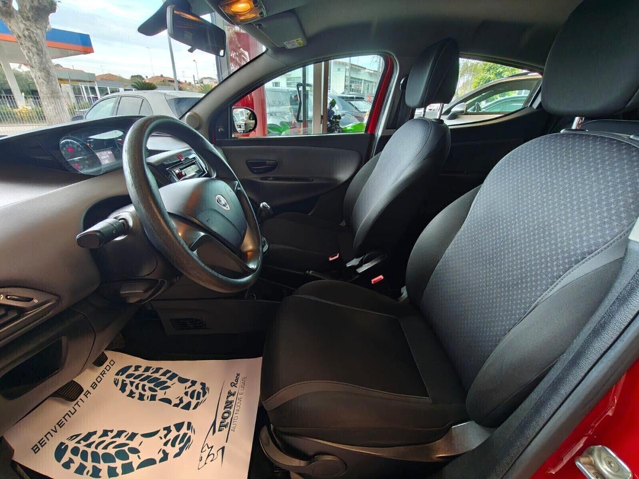 Lancia Ypsilon 1.3 MJT 16V 80 CV 5 porte S&S Platinum