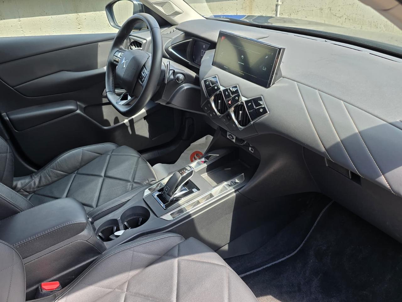 Ds DS3 3 Crossback BlueHDi 130 aut. Performance Line