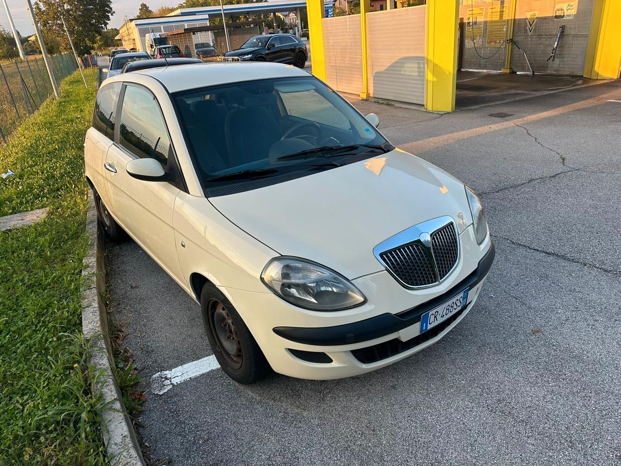 Lancia Ypsilon 1.2 16V Oro ANNO 2005