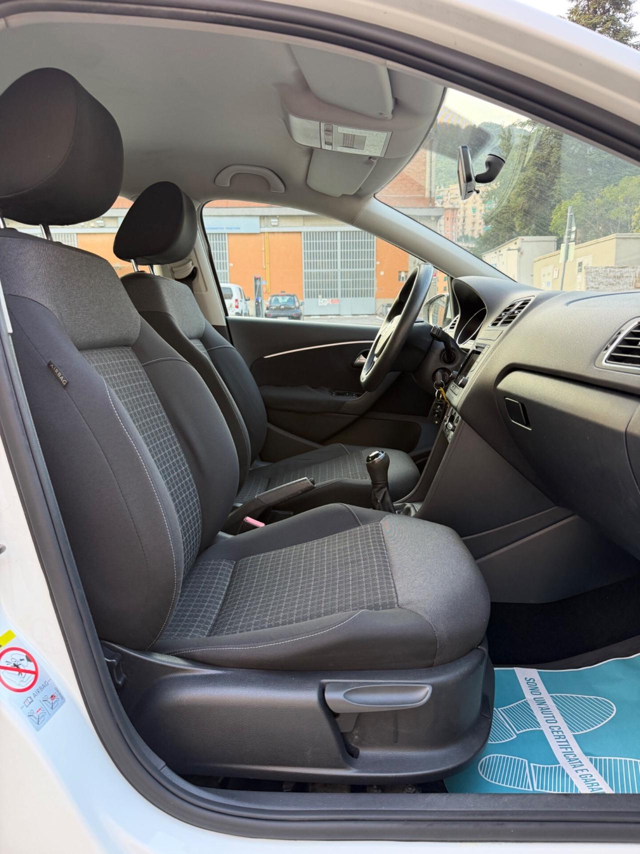 Volkswagen Polo 1.4 TDI 75cv - NEOPATENTATI E6