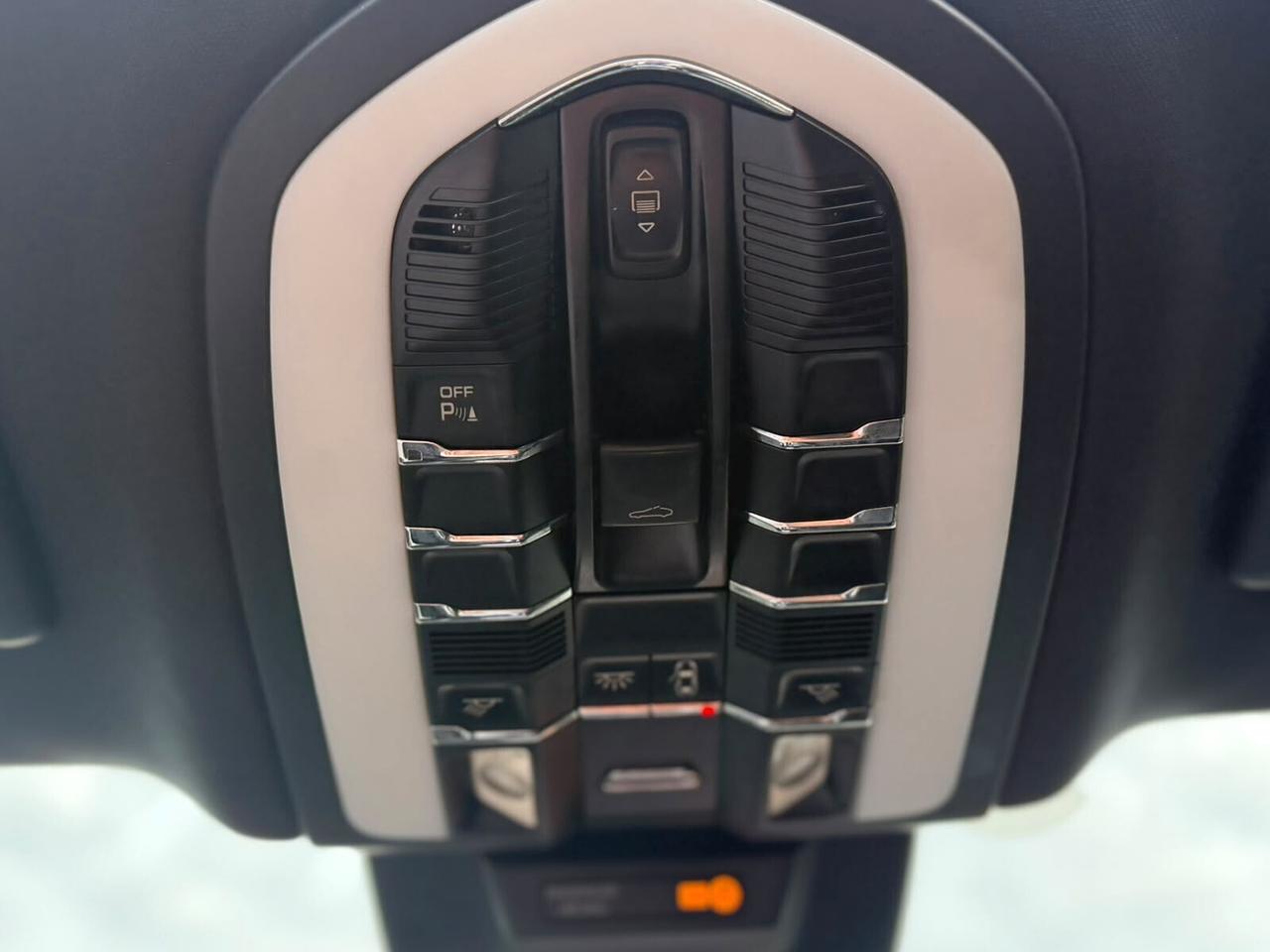 Porsche Macan 3.0 S Diesel 2016 Tetto Apribile Motore rifatto