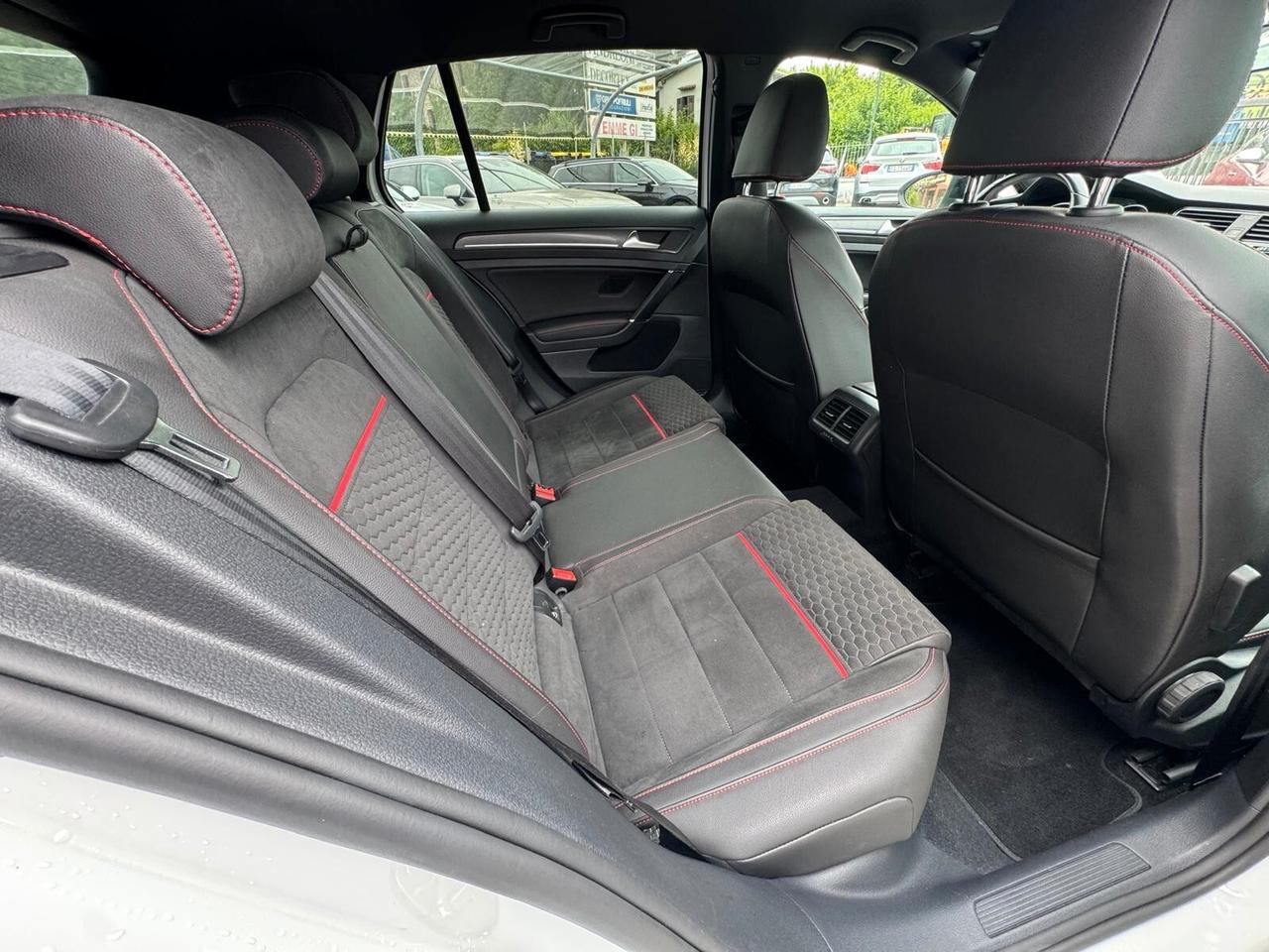 Volkswagen Golf GTI Performance 2.0 TSI 5p. BlueMotion Technology
