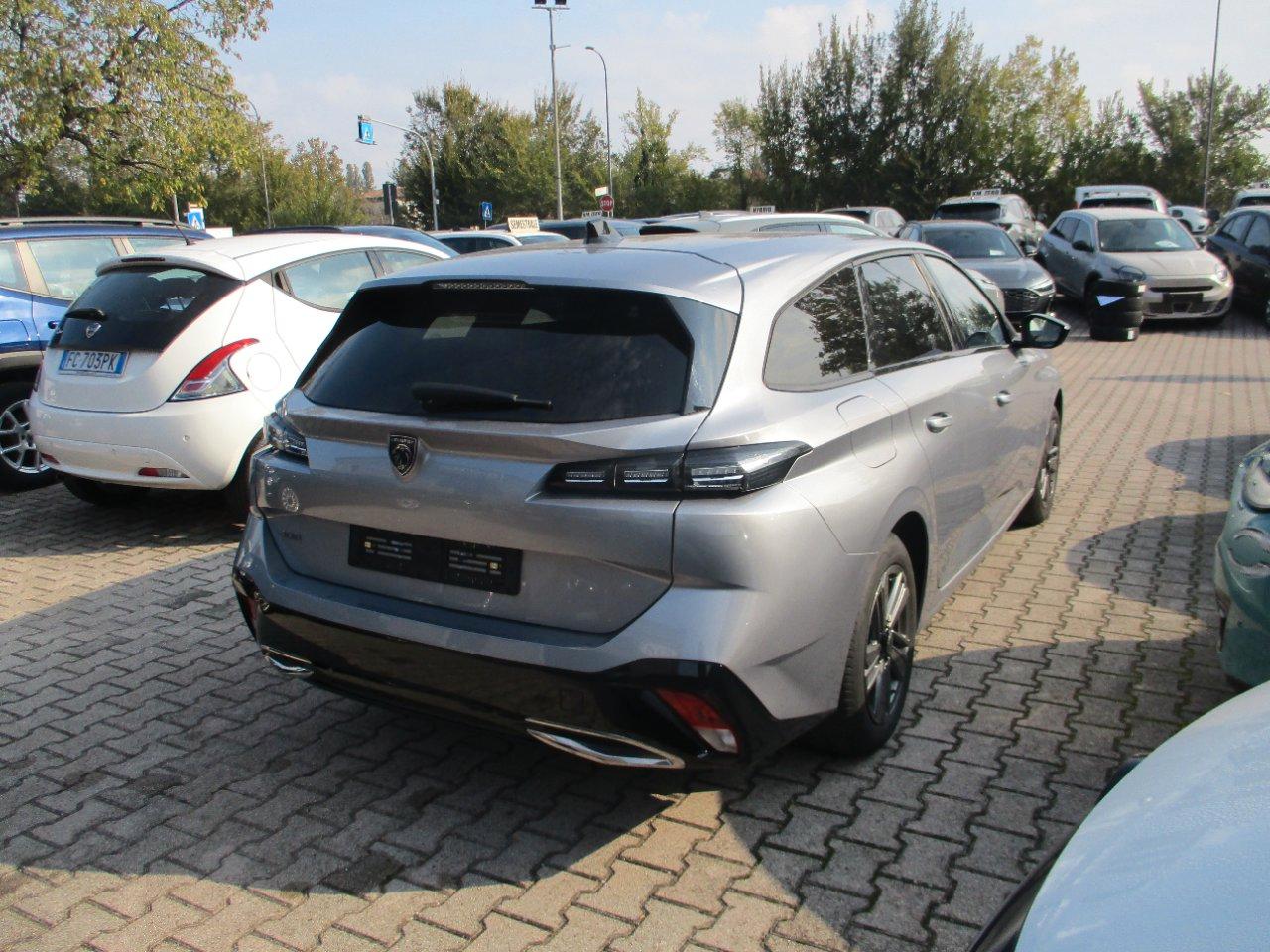 Peugeot 308 SW 1.2 puretech t Allure s&s 130cv eat8