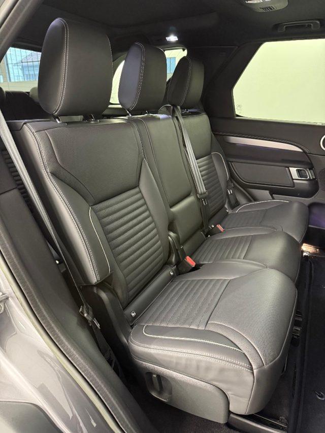 LAND ROVER Discovery 3.0D I6 300 CV AWD Auto R-Dynamic HSE 7p