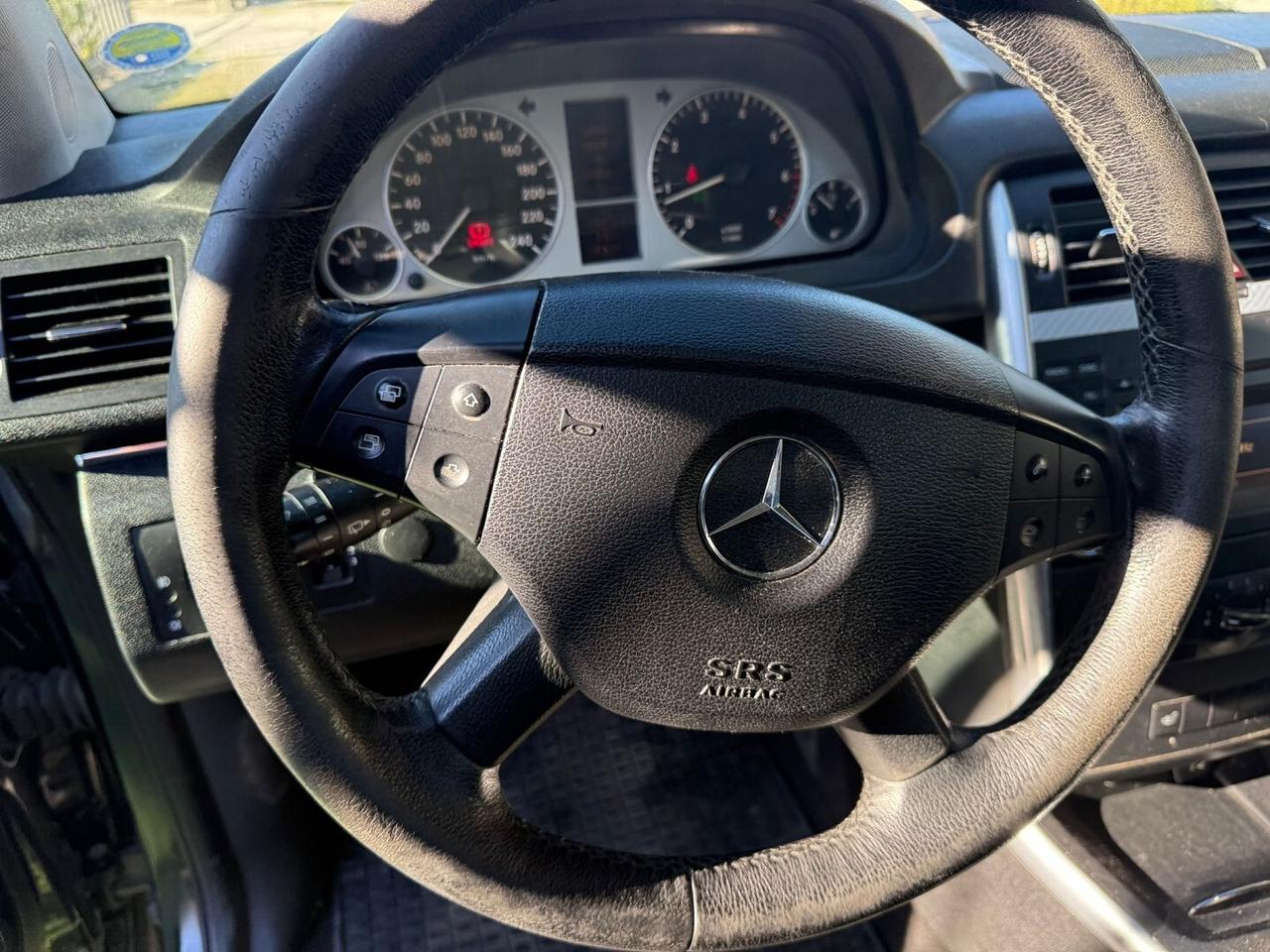 MERCEDES CLASSE B