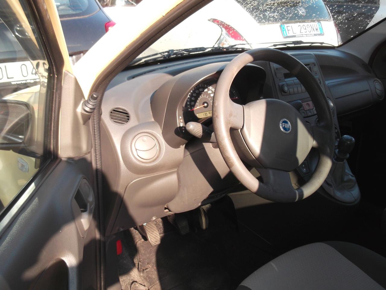 Fiat Panda 1.3 MJT 16V 4x4 - 12