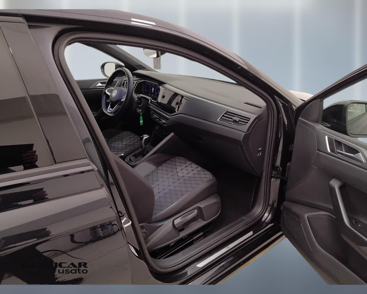 VOLKSWAGEN Taigo - Taigo 1.0 tsi R-Line 115cv dsg