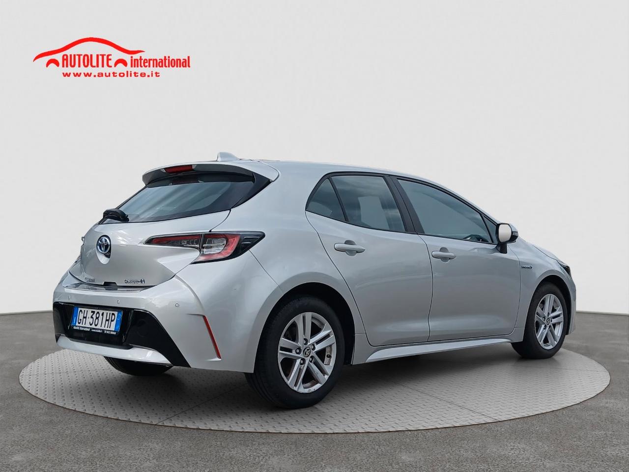 Toyota Corolla 1.8h Business cvt