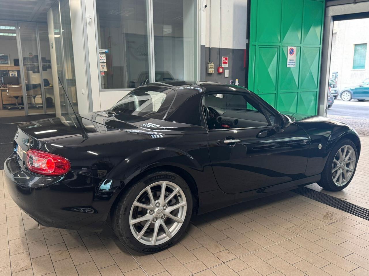 Mazda MX-5 Roadster Coupé 2.0L Fire solo 54000km