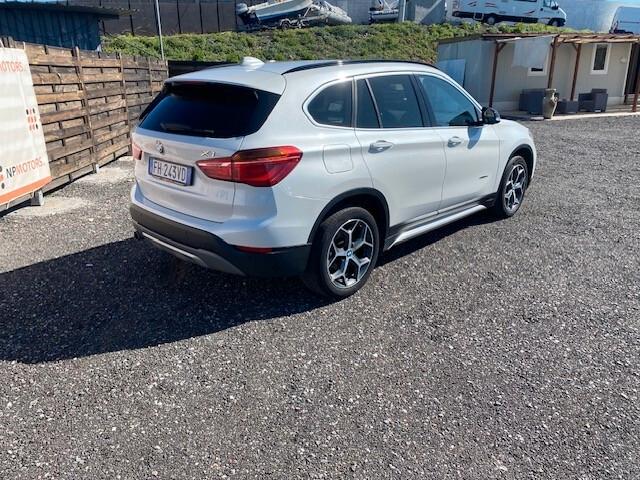 Bmw X1 sDrive18d xLine