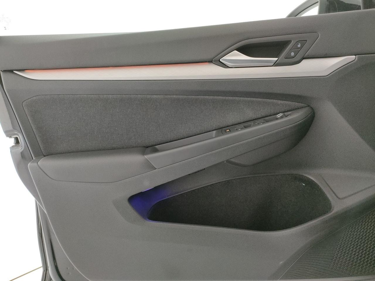 Volkswagen Golf 1.0 etsi evo life 110cv dsg