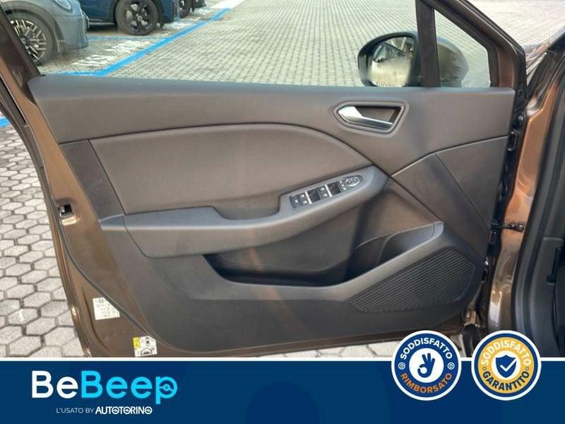 Renault Clio 1.6 E-TECH HYBRID INTENS 140CV AUTO