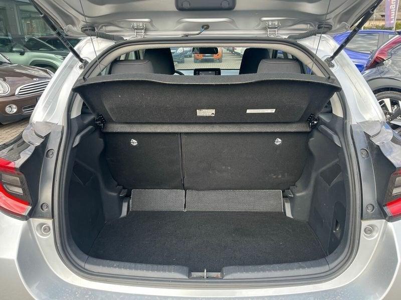 Toyota Yaris Hybrid Trend MY22