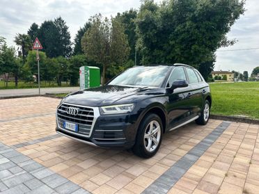 Audi Q5 2.0 TDI quattro S tronic Business