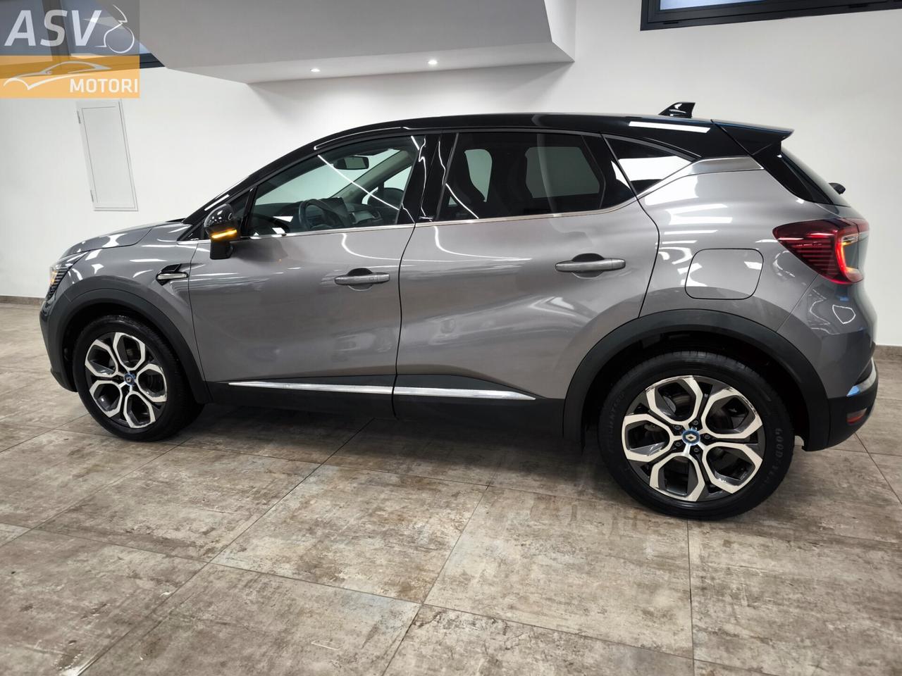 Renault Captur Plug-in Hybrid E-Tech 160 CV Intens