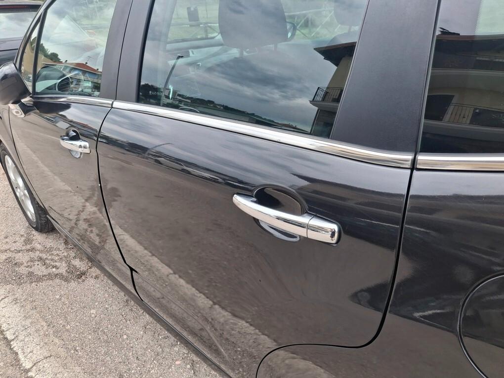 Citroen C3 1.4 Exclusive GPL