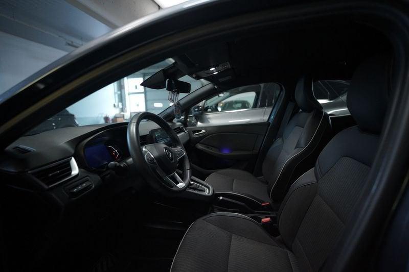 Renault Clio 1.6 E-Tech hybrid Intens 140cv auto my21
