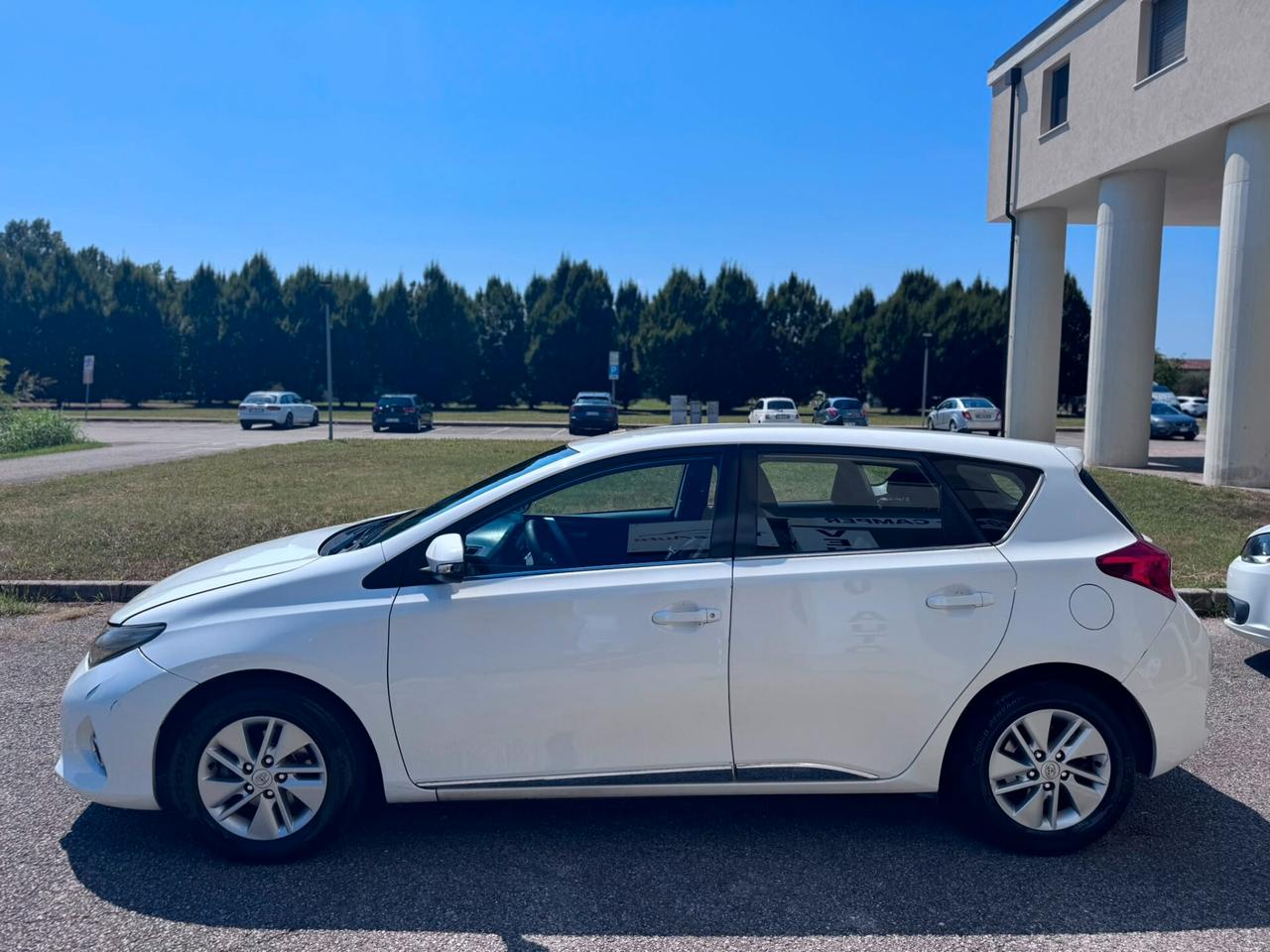 Toyota Auris 1.8 Hybrid Active Plus