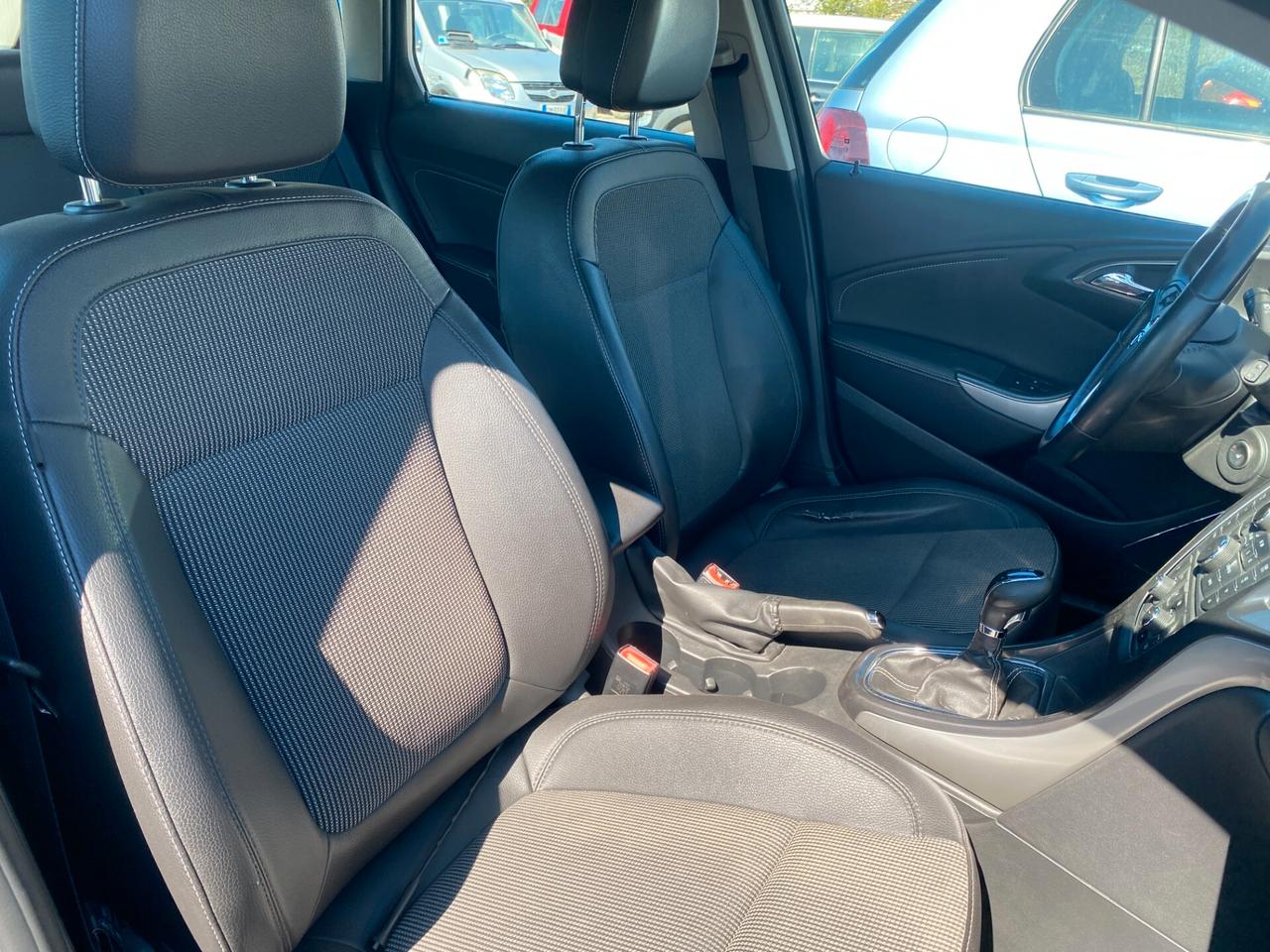 Opel Astra 1.7 CDTI 110CV Sports Tourer Cosmo