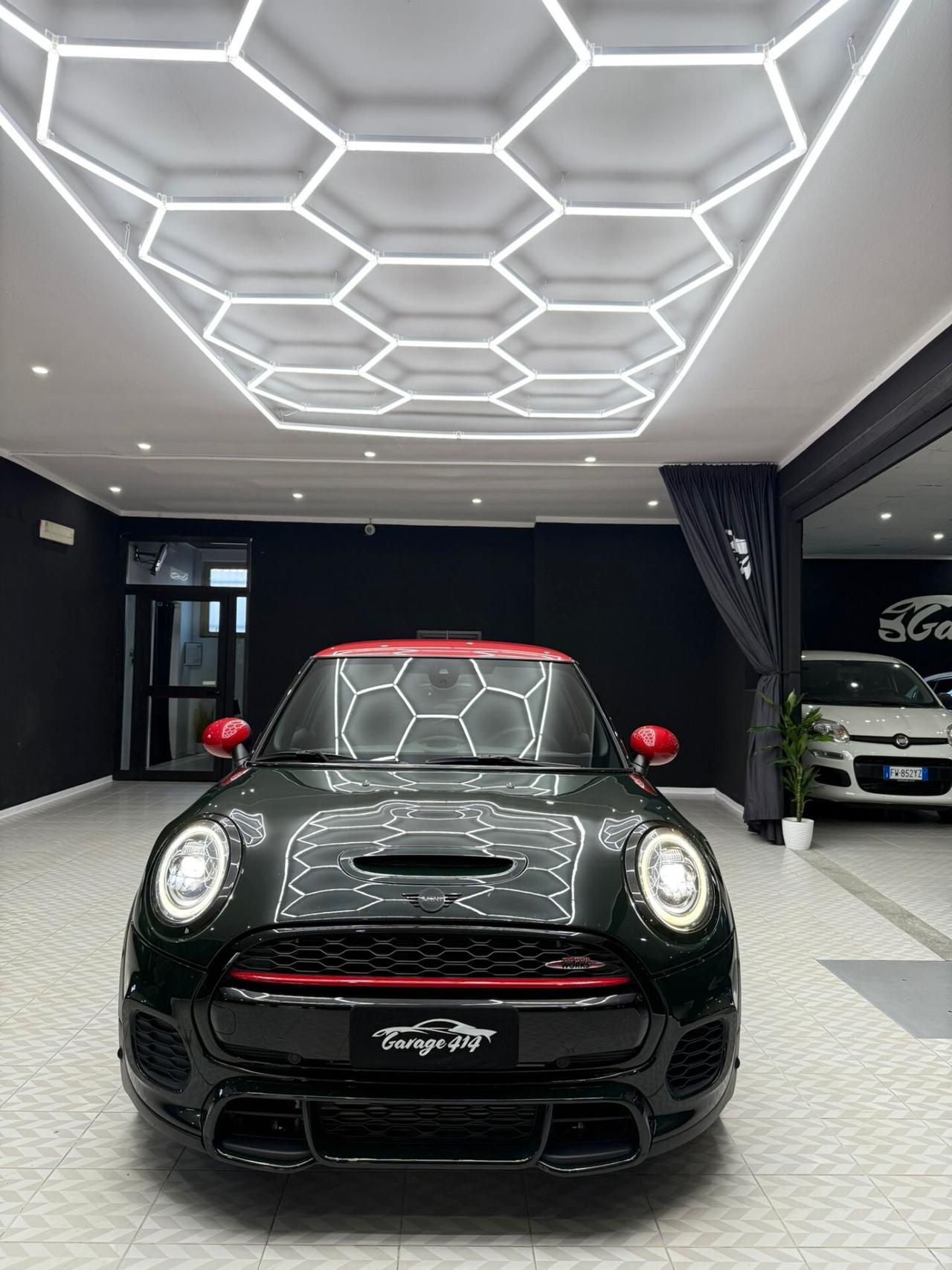 Mini John Cooper Works no super bollo