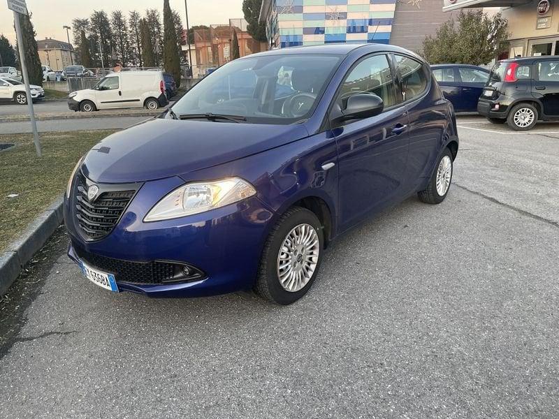 Lancia Ypsilon Ypsilon 1.2 69 CV 5 porte Elefantino