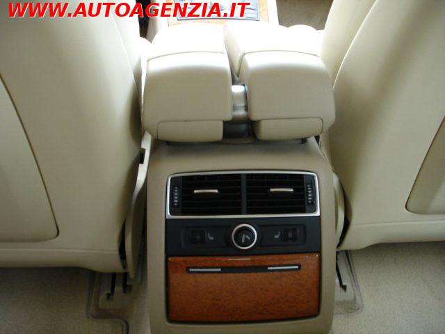 AUDI A8 3.0 V6 TDI quattro tiptronic