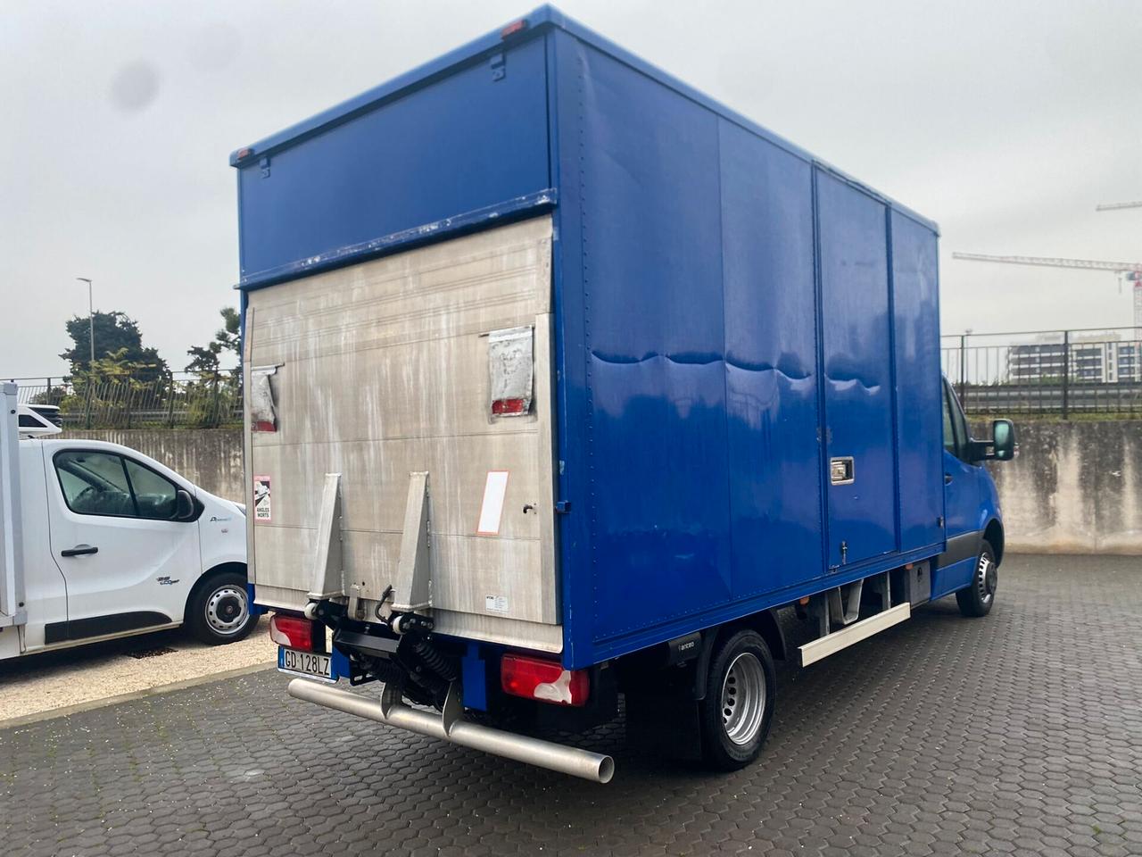 Mercedes-Benz Sprinter 416 CDI – 163 CV – Gemellato con sponda