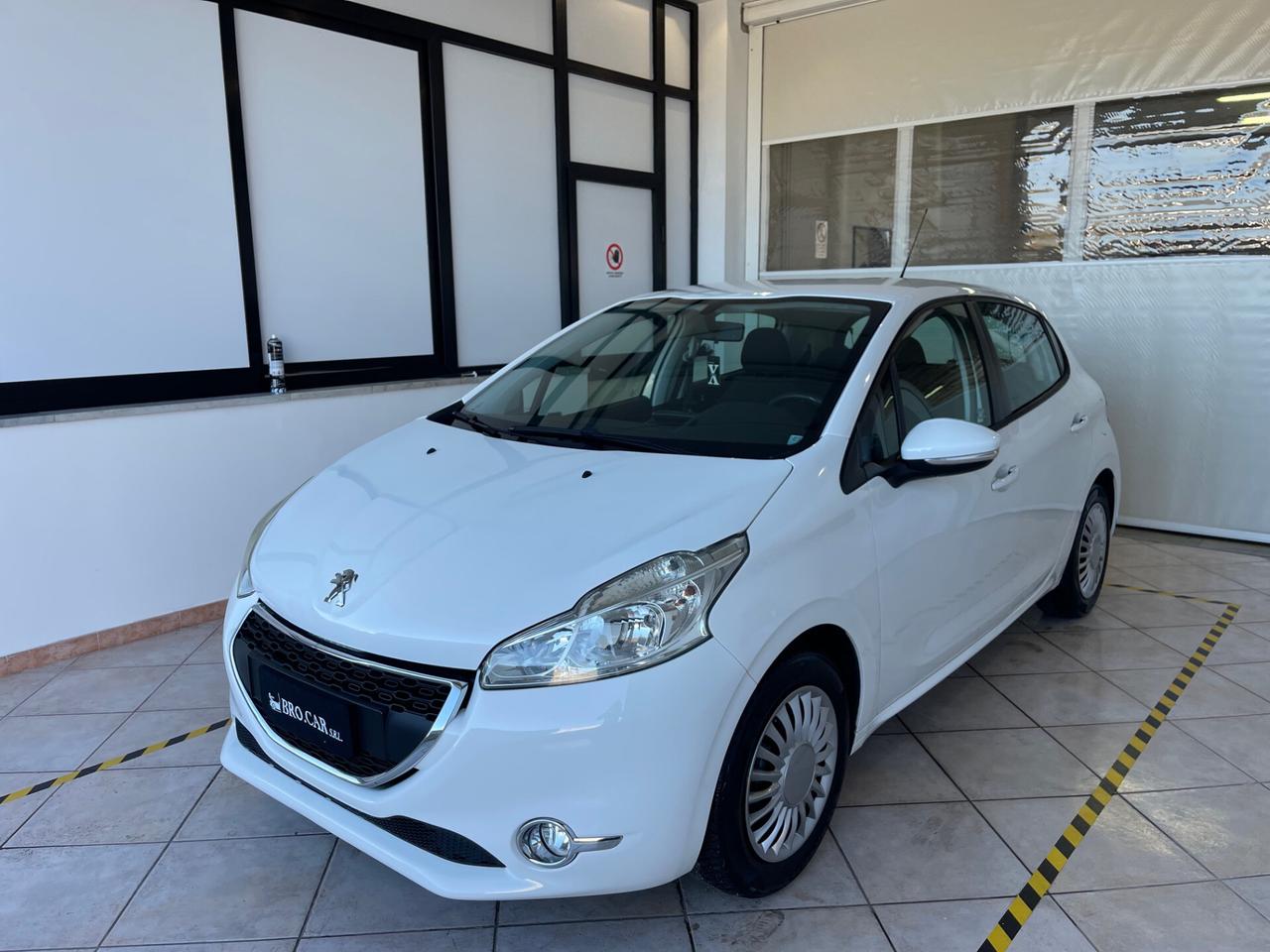 Peugeot 208 1.2 82cv 5 porte Active