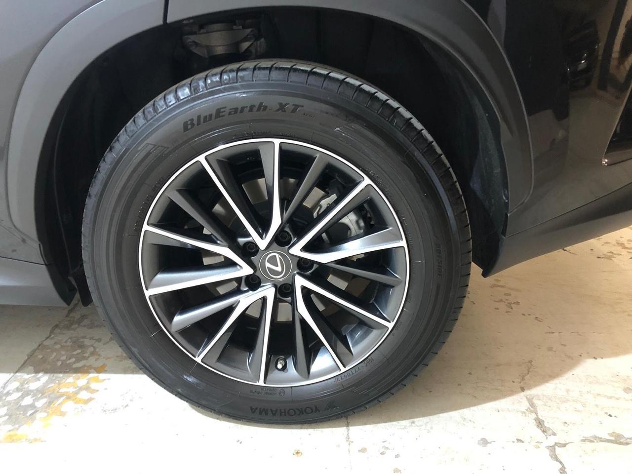 Lexus NX 300h NX Plug-in 4WD Luxury